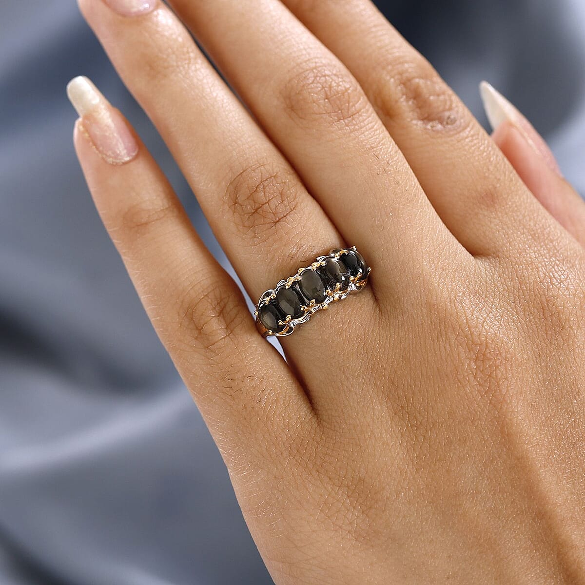 Bankacha Natural Black Star Sapphire 5 Stone Ring in Vermeil YG and Platinum Over Sterling Silver (Size 6.0) 3.15 ctw image number 2