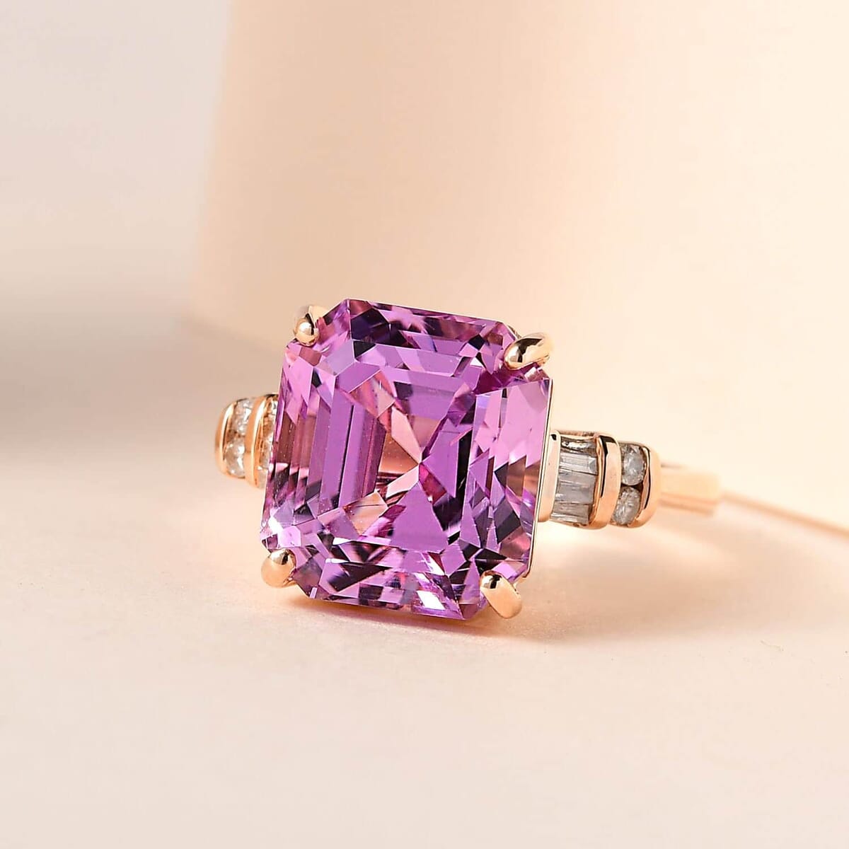 Luxoro 10K Rose Gold AAAA Patroke Kunzite and G-H I3 Diamond Ring 9.10 ctw image number 1