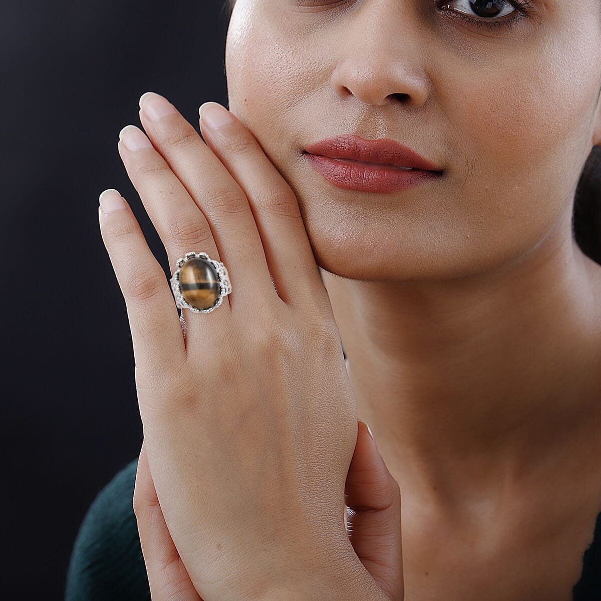 Tigers Eye Solitaire Ring in Rhodium Over Sterling Silver (Size 6.0) 15.00 ctw image number 2
