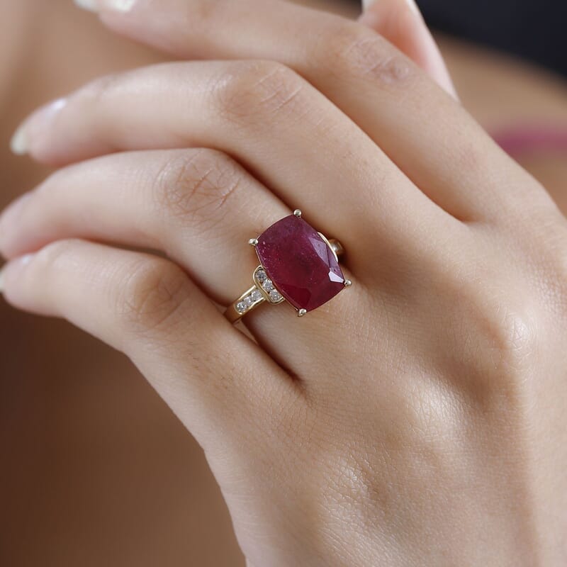 Niassa Ruby (FF) and Moissanite Ring in Vermeil Yellow Gold Over Sterling Silver (Size 6.0) 10.85 ctw