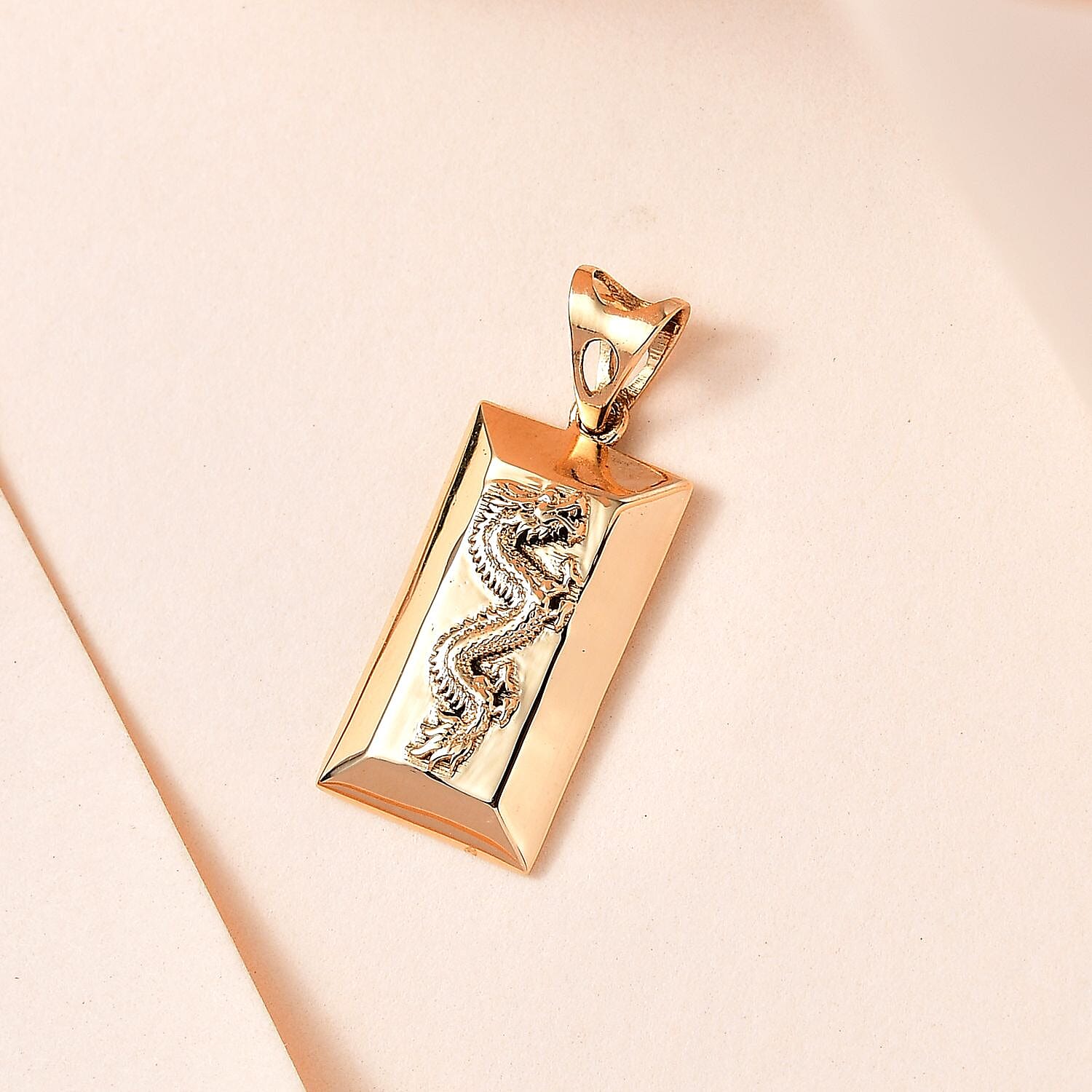 20K Yellow Gold Dragon Bar Pendant 1.90 Grams