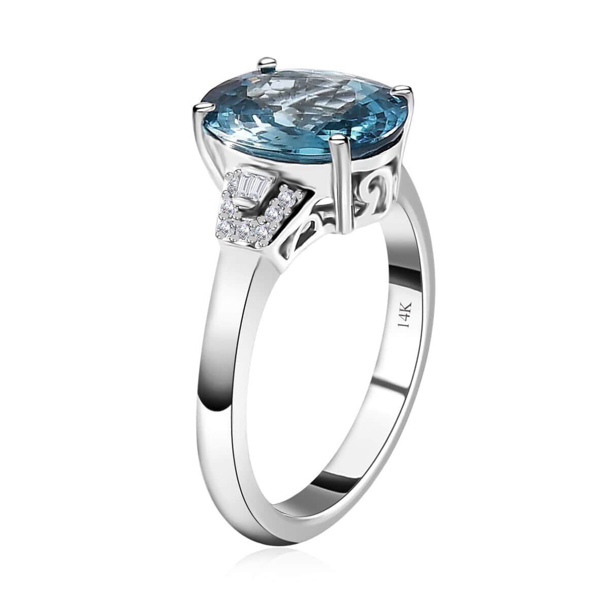 Luxoro 14K White Gold AAA Ratanakiri Blue Zircon and Diamond G-H I3 Ring (Size 6.0) 5.25 ctw image number 3