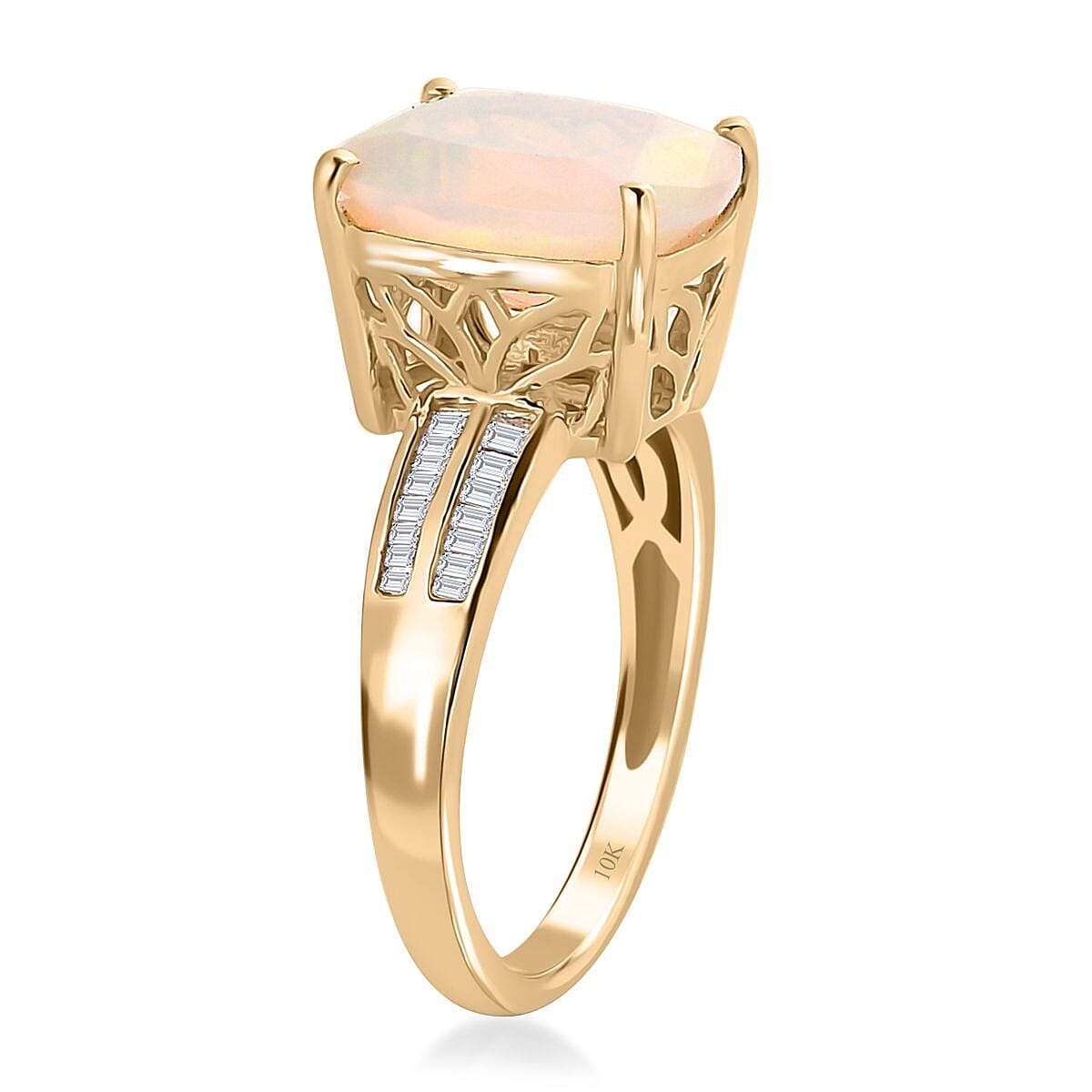 Luxoro 10K Yellow Gold AAA Ethiopian Welo Opal and Diamond Ring (Size 10.0) 3.50 ctw