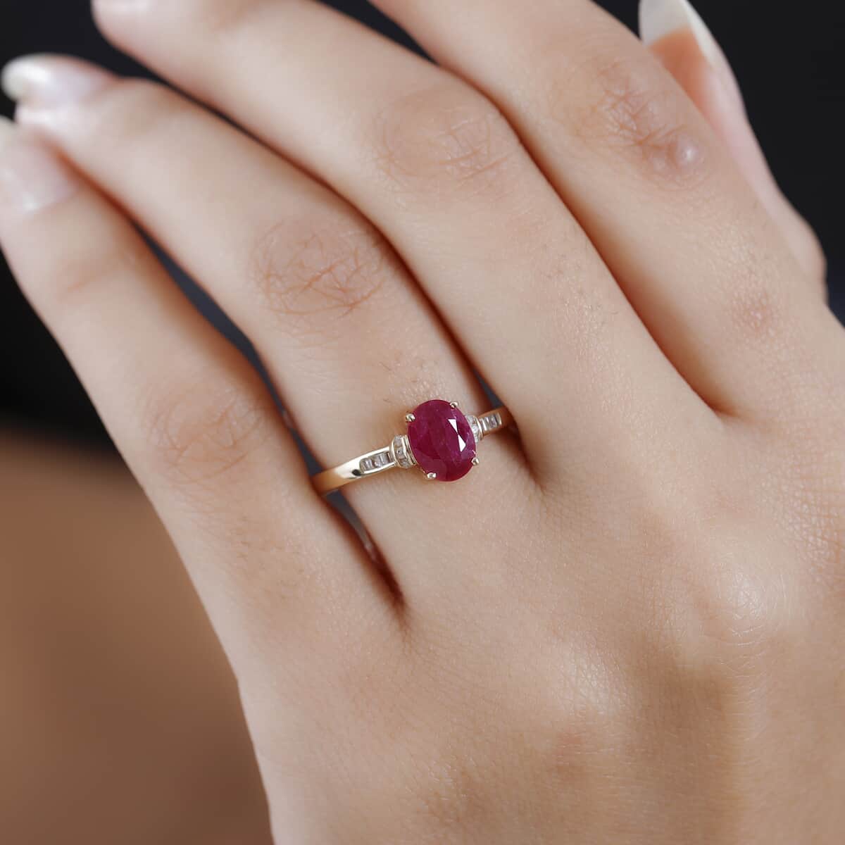 Luxoro 10K Yellow Gold Premium Mozambique Ruby and Diamond Ring (Size 10.0) 1.60 ctw image number 2