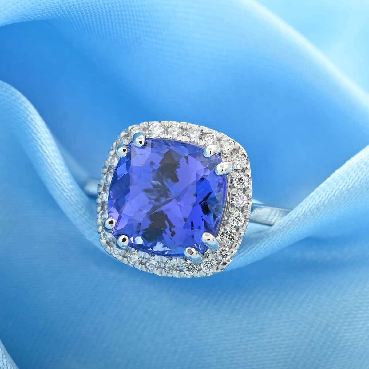 Certified and Appraised Rhapsody 950 Platinum AAAA Tanzanite and E-F VS Diamond Ring (Size 6.0) 6.10 Grams 3.70 ctw image number 1