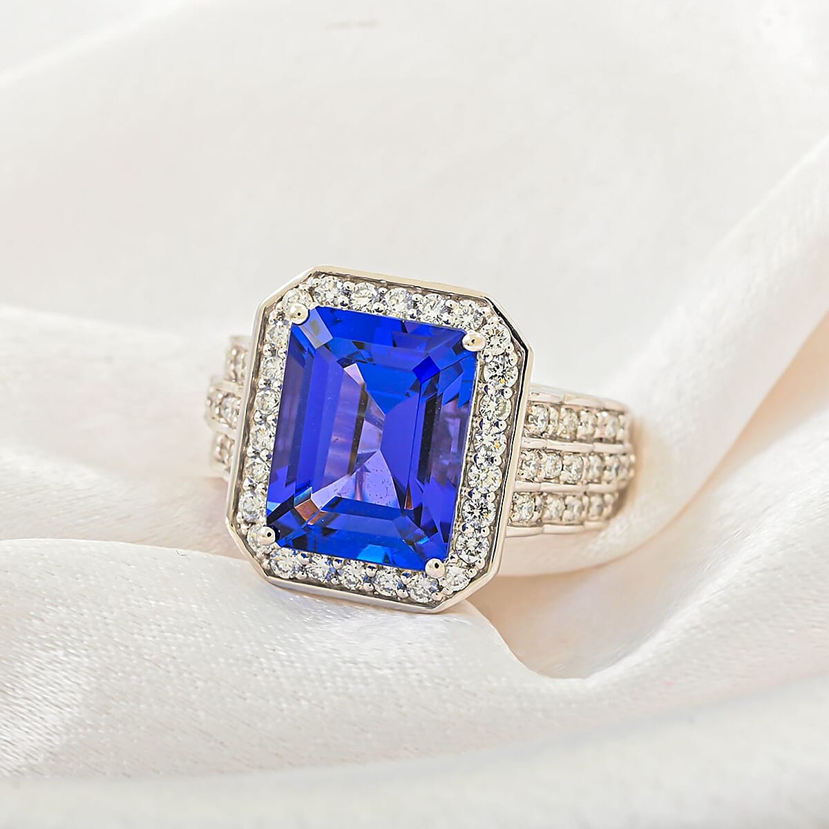 Certified and Appraised Rhapsody 950 Platinum AAAA Tanzanite and E-F VS Diamond Halo Ring (Size 10.0) 14 Grams 7.65 ctw image number 1