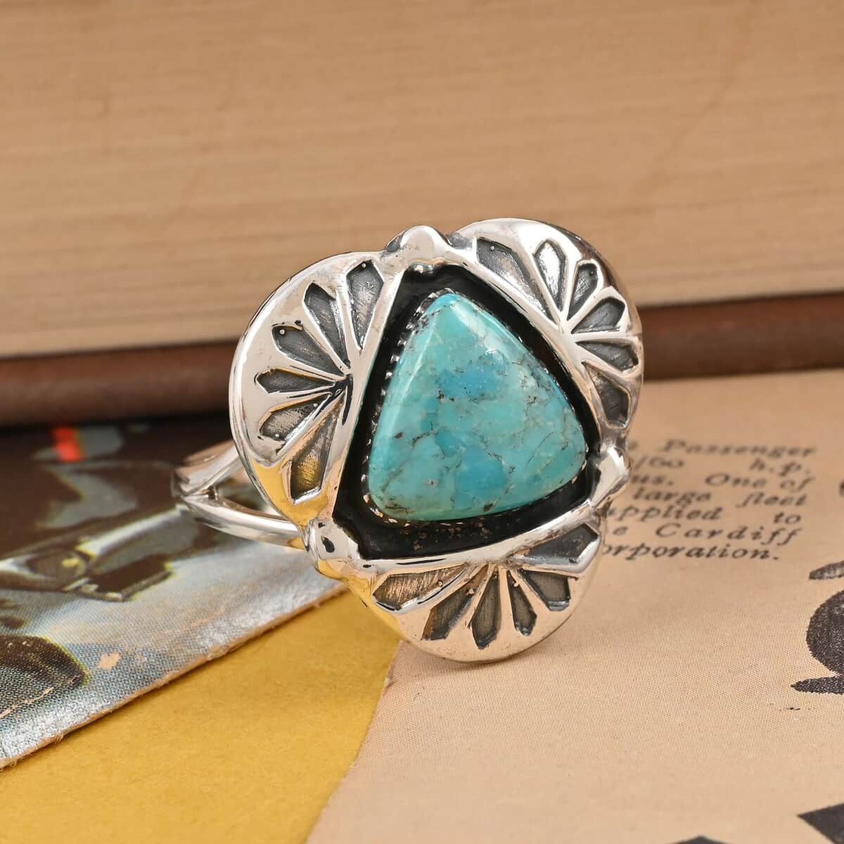 Santa Fe Style Kingman Turquoise Solitaire Ring in Sterling Silver 3.50 ctw image number 1