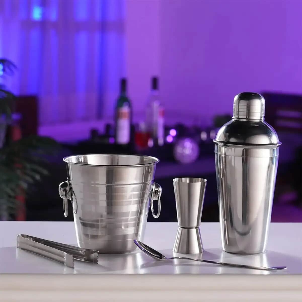 Set of 5 Stainless Steel Bar Set - Cocktail Shaker 500 ml, Ice Tong, Ice Bucket - 800 ml, Peg maker 30/60ml, Cocktail Spoon - Silver image number 1