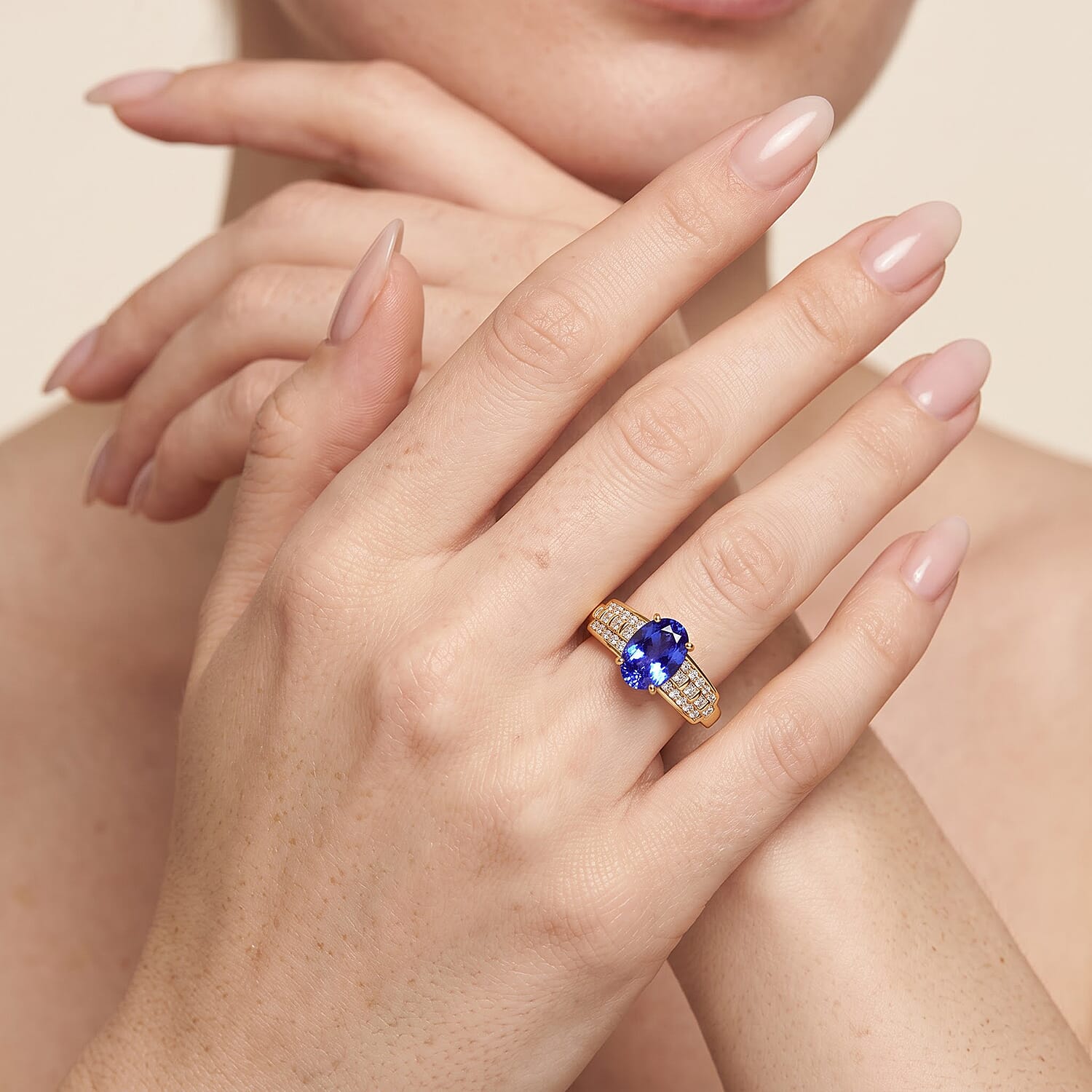 AAA Tanzanite and Diamond G-H I2 1.64 ctw Ring in 14K Yellow Gold (Size 9.0)