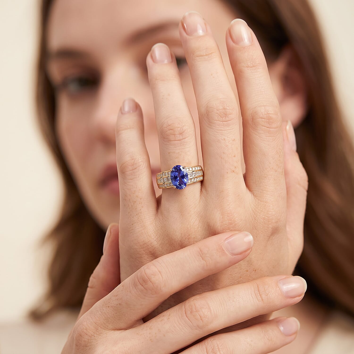 AAA Tanzanite and Diamond G-H I2 1.64 ctw Ring in 14K Yellow Gold (Size 9.0)
