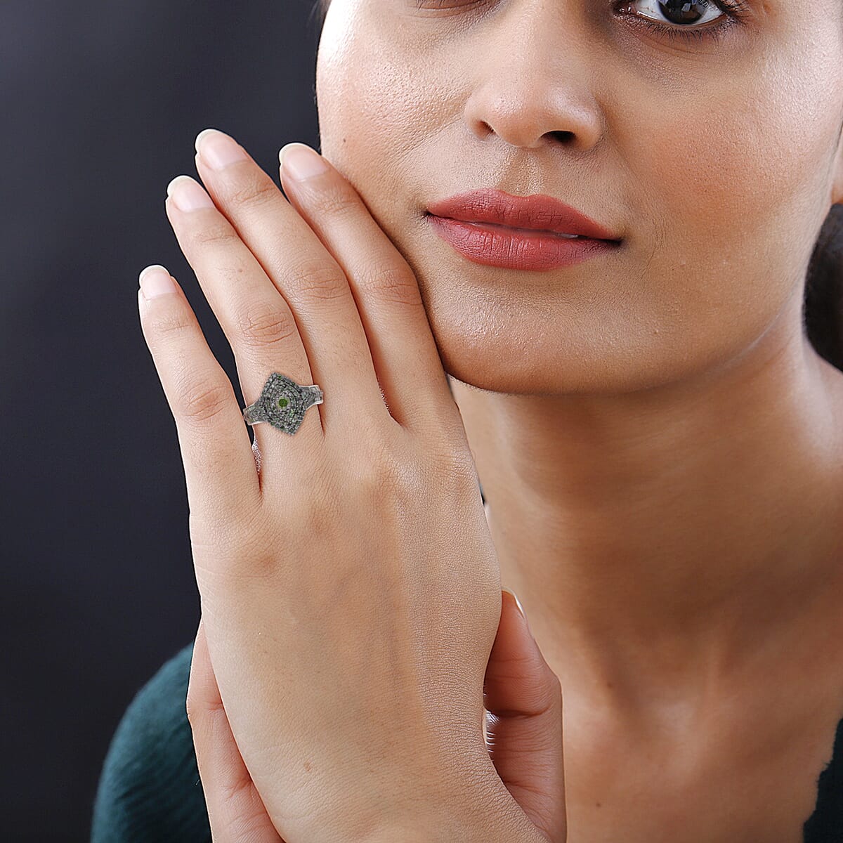 Green Diamond 1.00 ctw Ring in Platinum Over Sterling Silver (Size 9.0)  image number 2