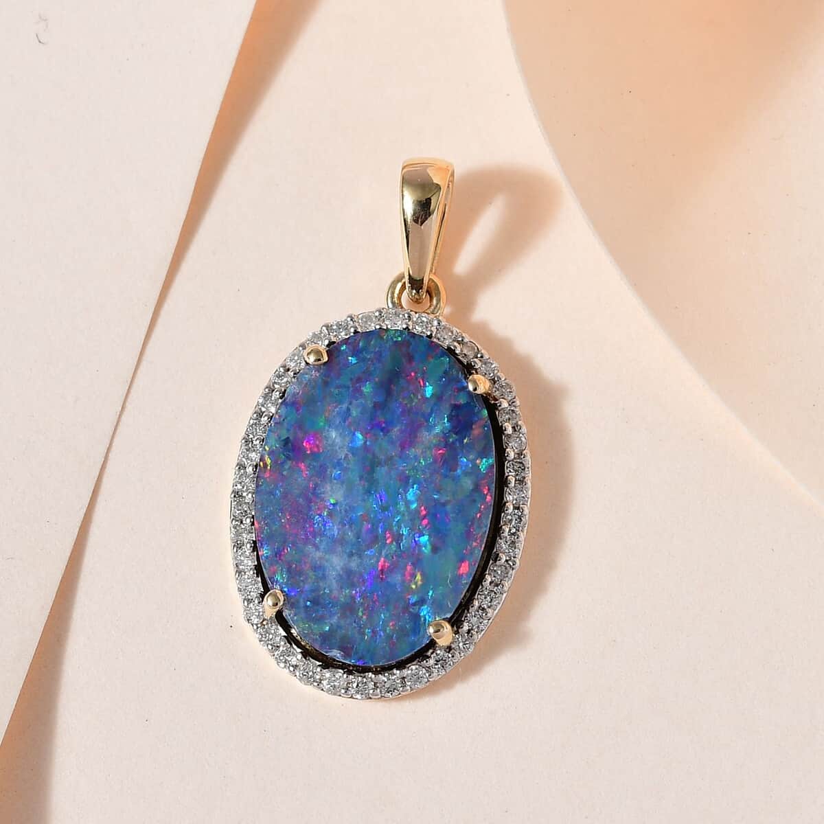 Luxoro 14K Yellow Gold AAA Boulder Opal Doublet and Diamond Halo Pendant 5.75 ctw image number 1
