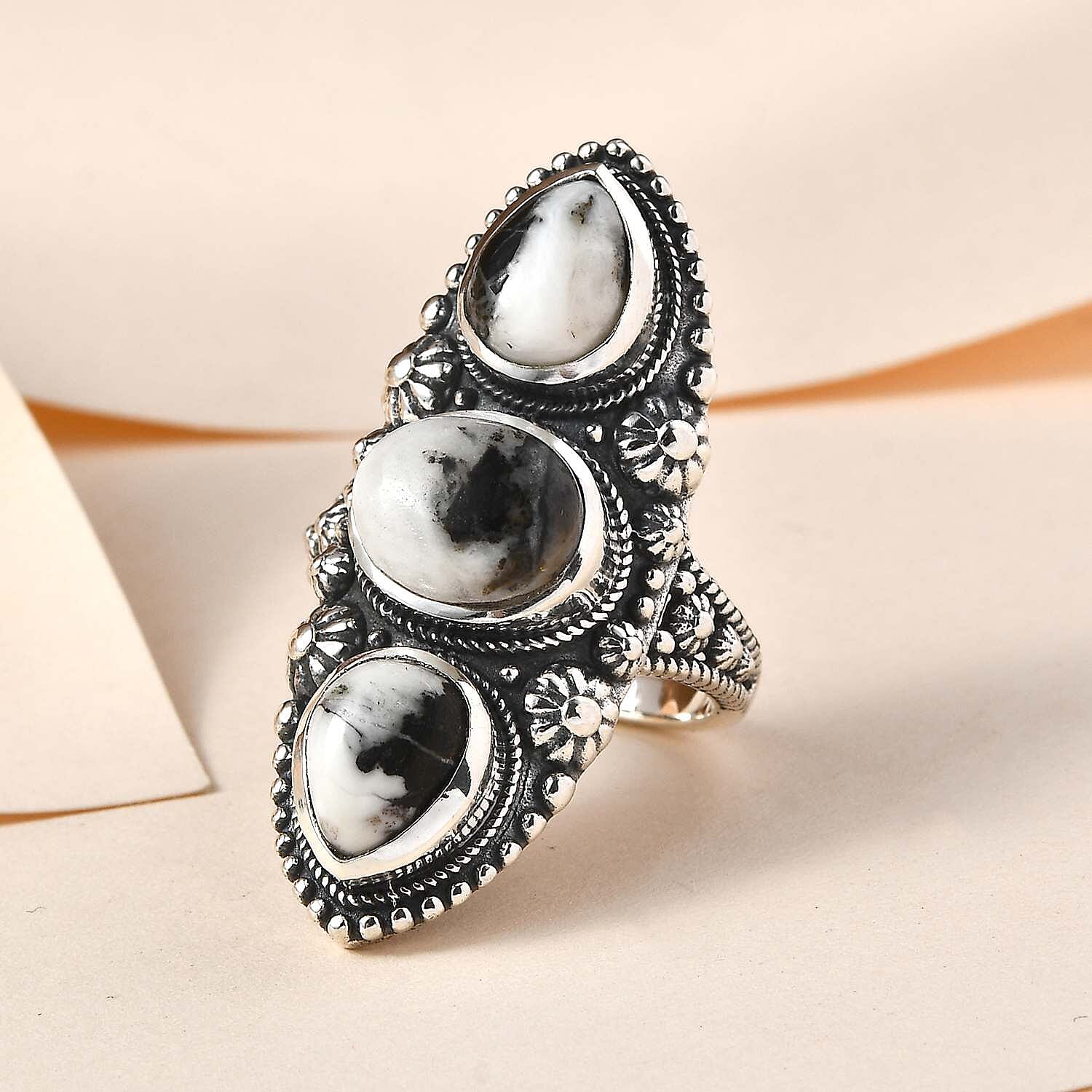 Artisan Crafted White Buffalo 3 Stone Ring in Sterling Silver (Size 10.0) 6.00 ctw
