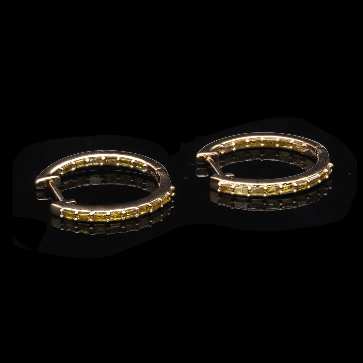 Yellow Diamond 0.50 ctw Hoop Earrings in Vermeil YG Over Sterling Silver  image number 1