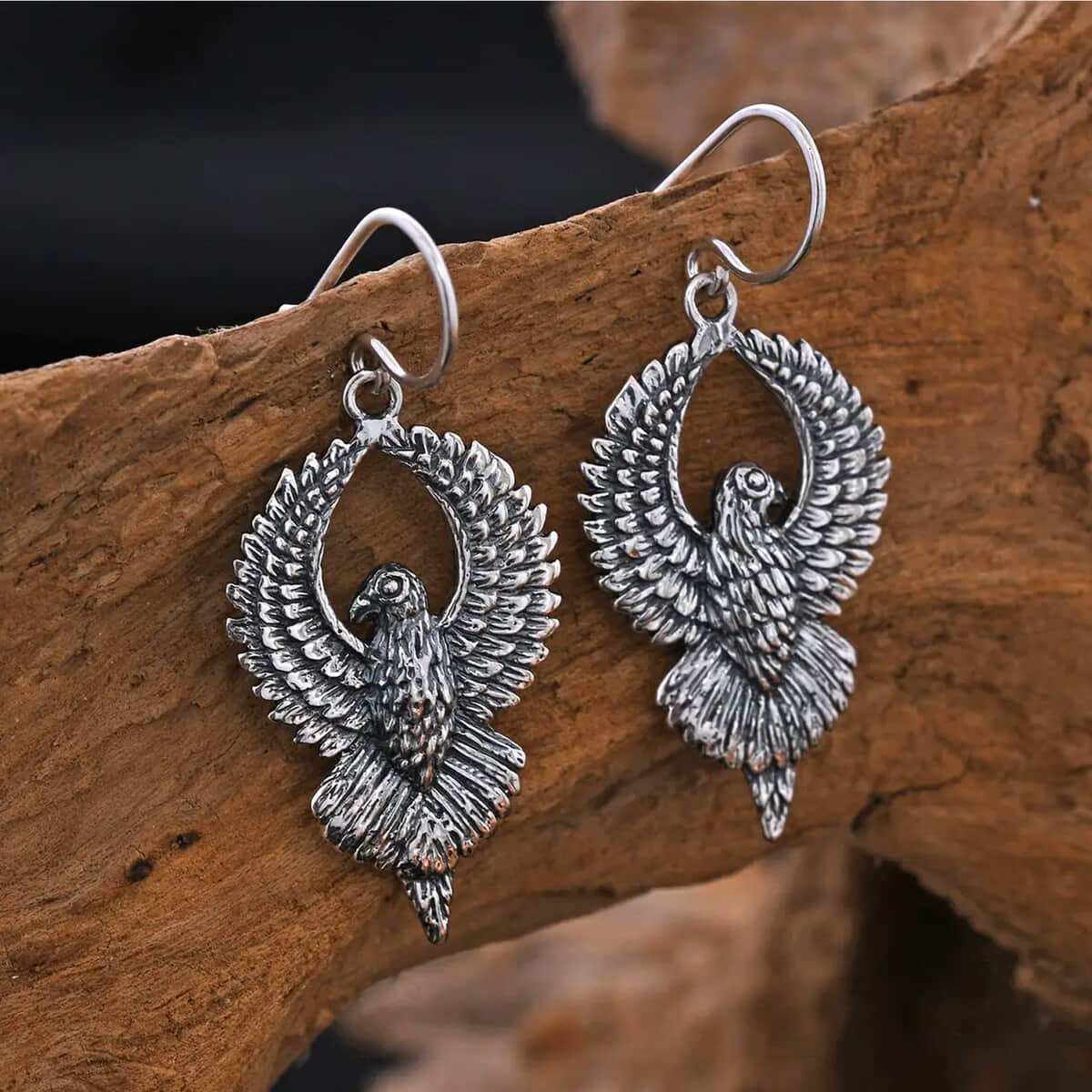 TLV Bali Legacy Sterling Silver Eagle Earrings (12.15 g) image number 1