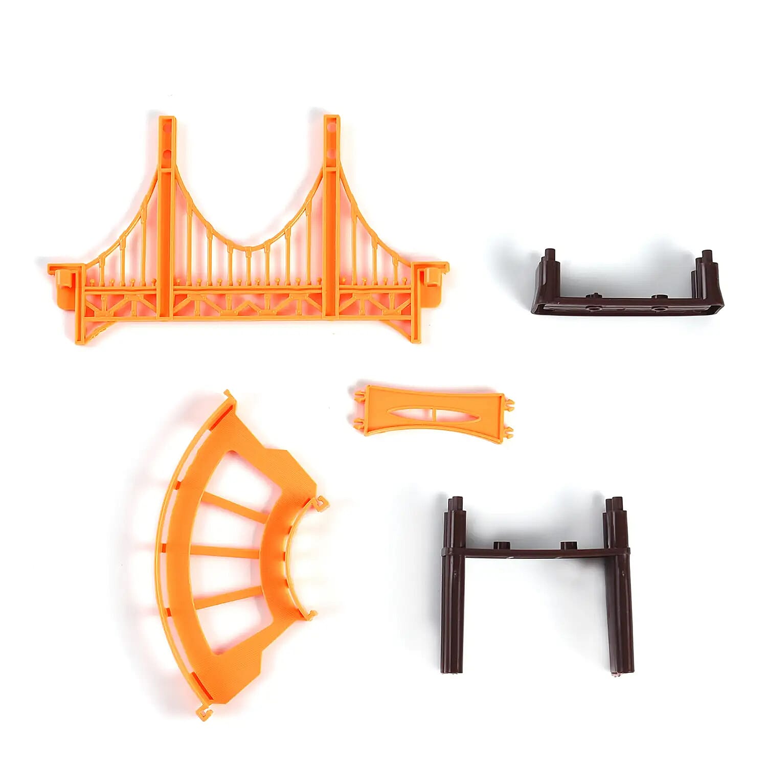 Set of 2 Spaceships and 2 Spaceman with a 31pc Track (1xAA Battery Not Included)