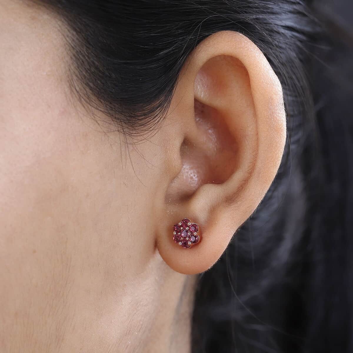 Orissa Rhodolite Garnet Floral Stud Earrings in Vermeil Rose Gold Over Sterling Silver 1.25 ctw image number 2