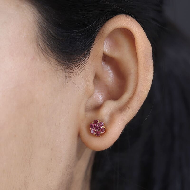 Orissa Rhodolite Garnet Floral Stud Earrings in Vermeil Yellow Gold Over Sterling Silver 1.25 ctw