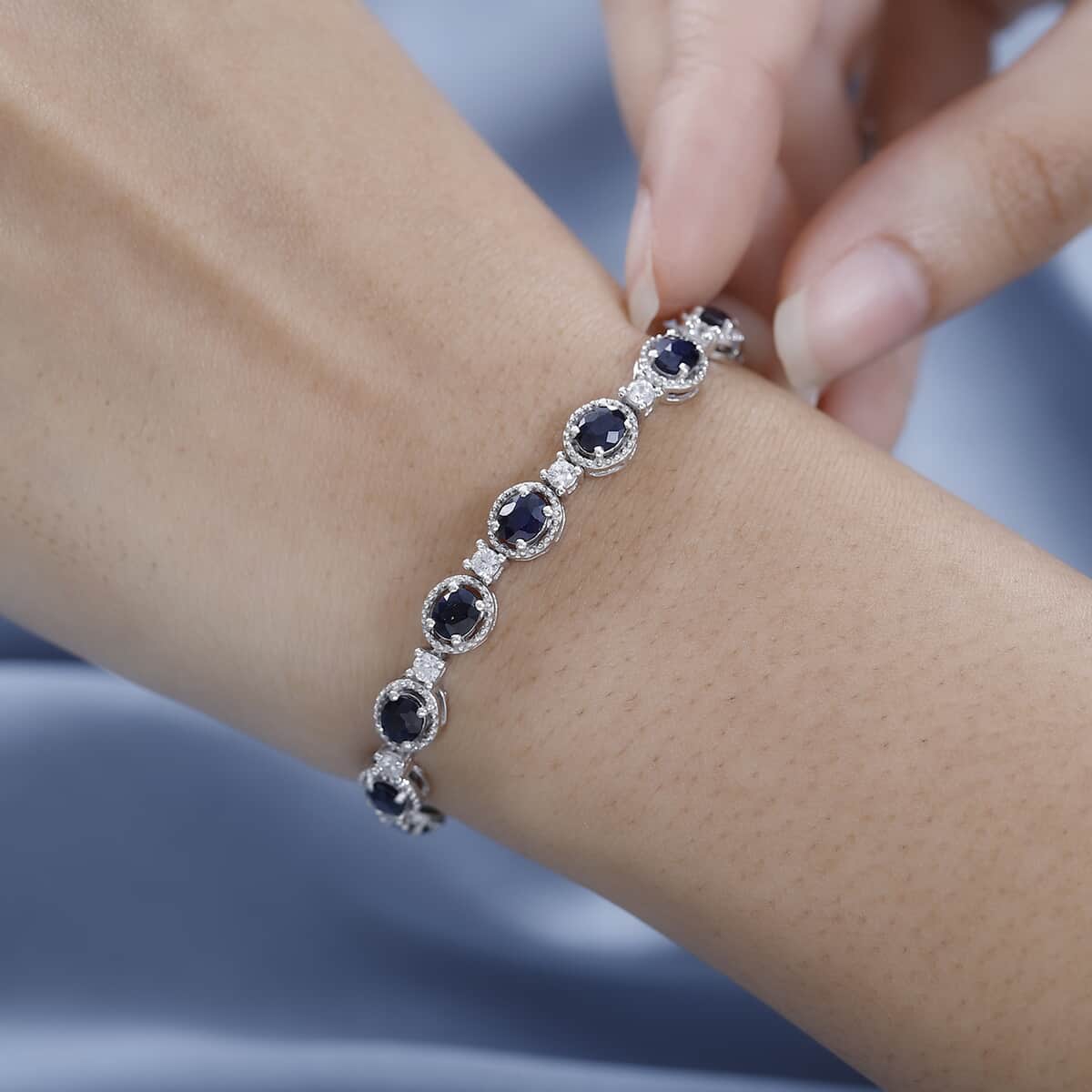 Madagascar Blue Sapphire (DF) and White Zircon Bracelet in Platinum Over Sterling Silver (7.25 In) 10.80 ctw image number 2