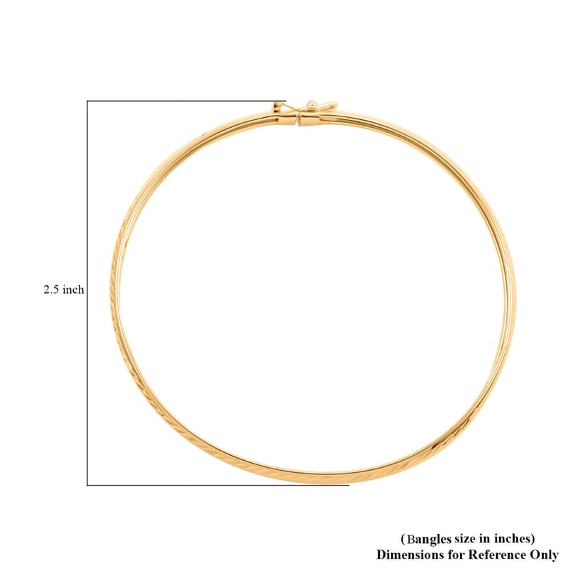 Italian 10K Yellow Gold 3.3mm Arrow Diamond-cut Bangle Bracelet (7.50 in) 2.60 Grams