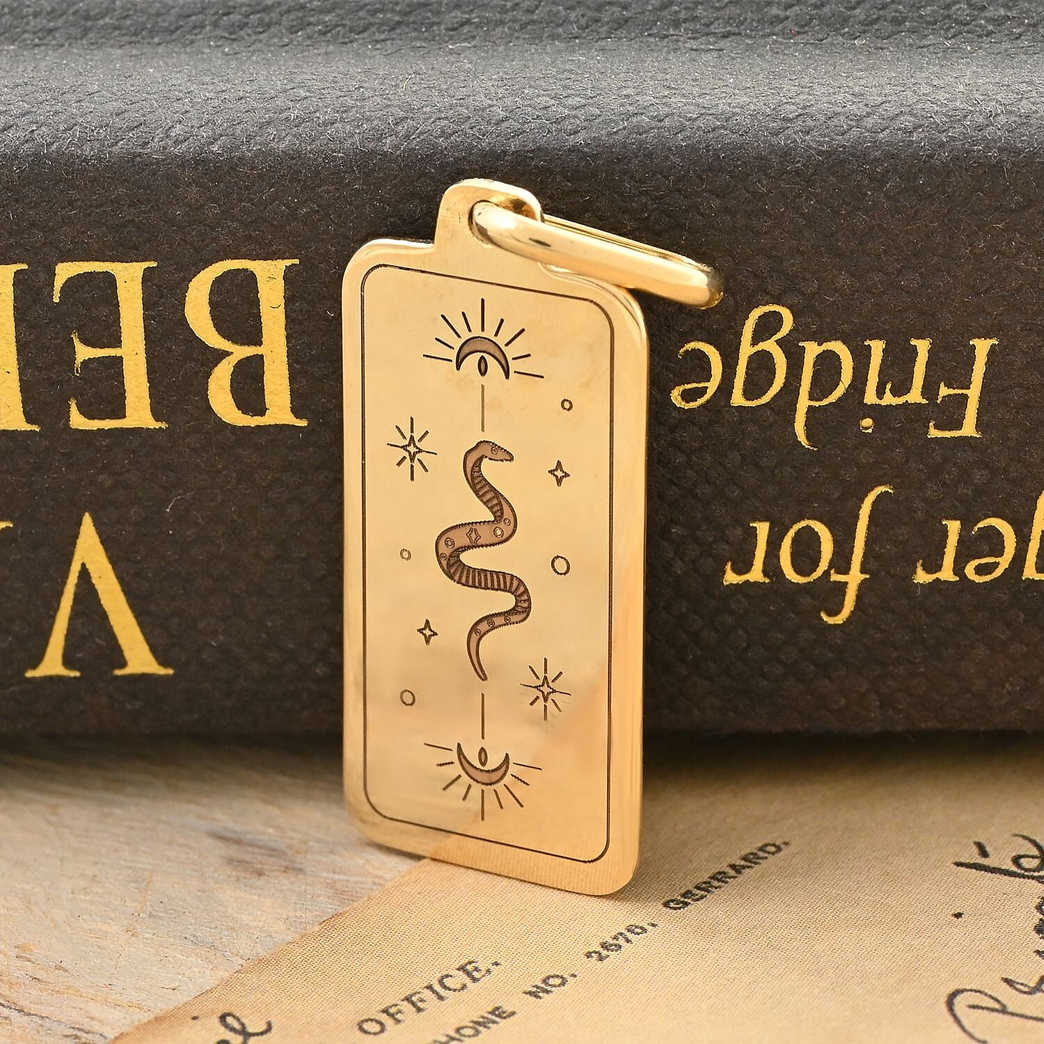 Italian 10K Yellow Gold Lucky Talisman Snake Medallion Pendant 1.55 Grams
