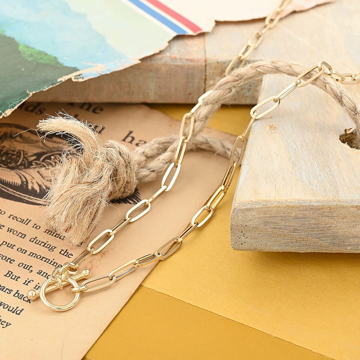 Italina 10K Yellow Gold T-bar Paper Clip Chain Necklace 18 Inches 3.45 Grams image number 1