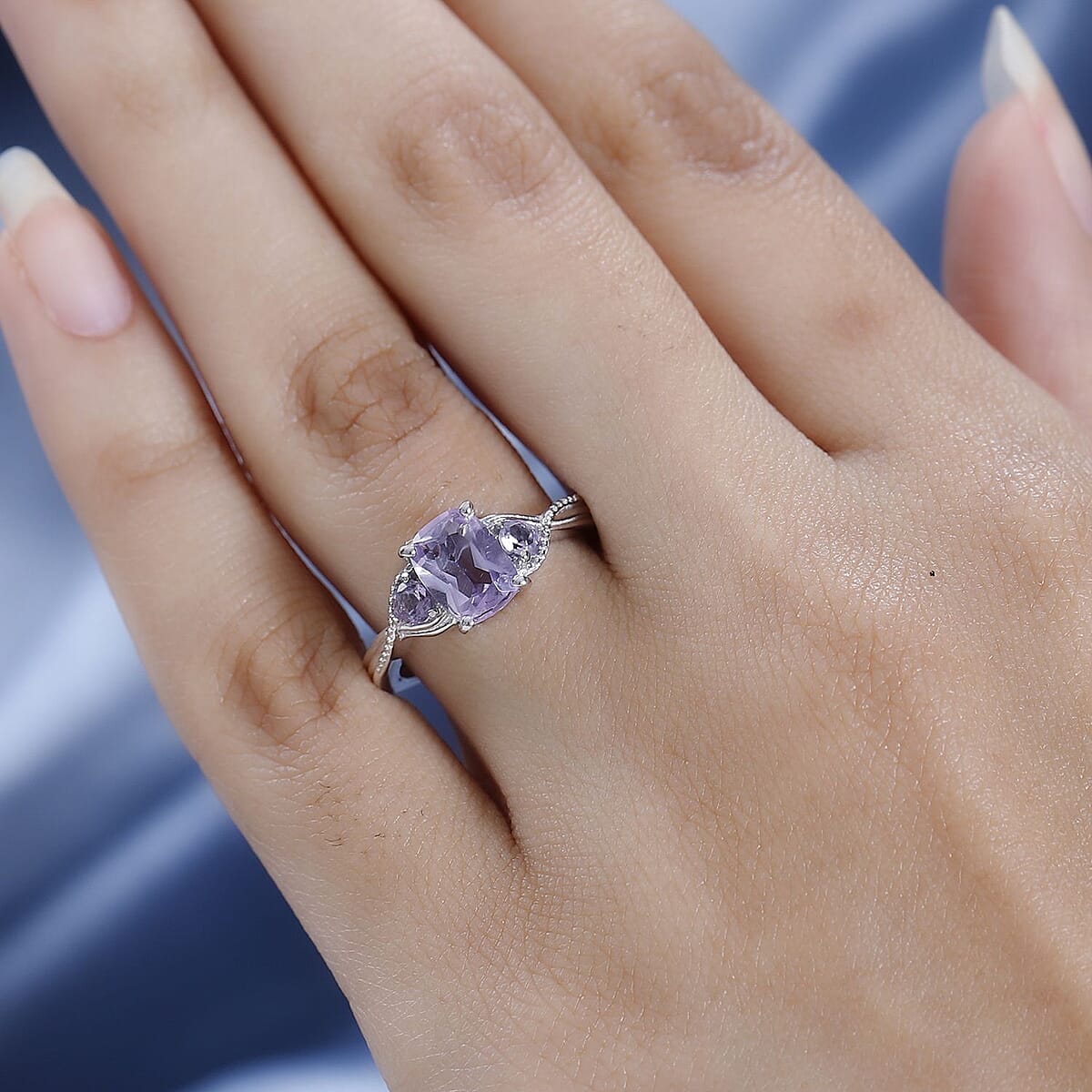 Rose De France Amethyst Ring in Platinum Over Sterling Silver (Size 9) 1.50 ctw image number 2