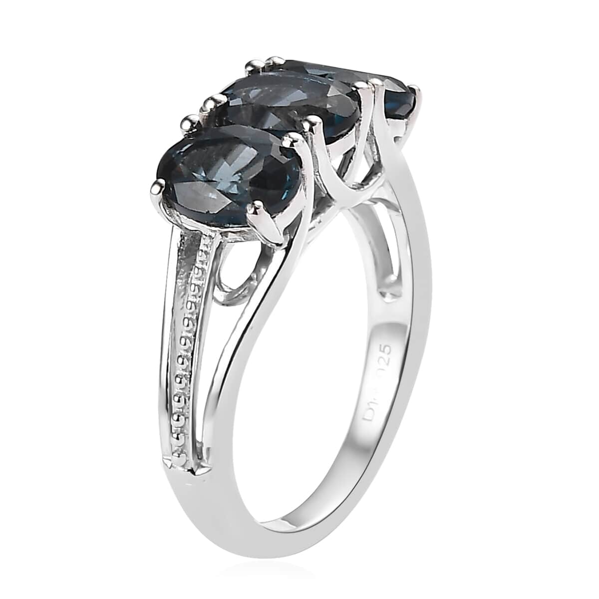 London Blue Topaz 3 Stone Ring in Platinum Over Sterling Silver (Size 10) 2.85 ctw image number 3