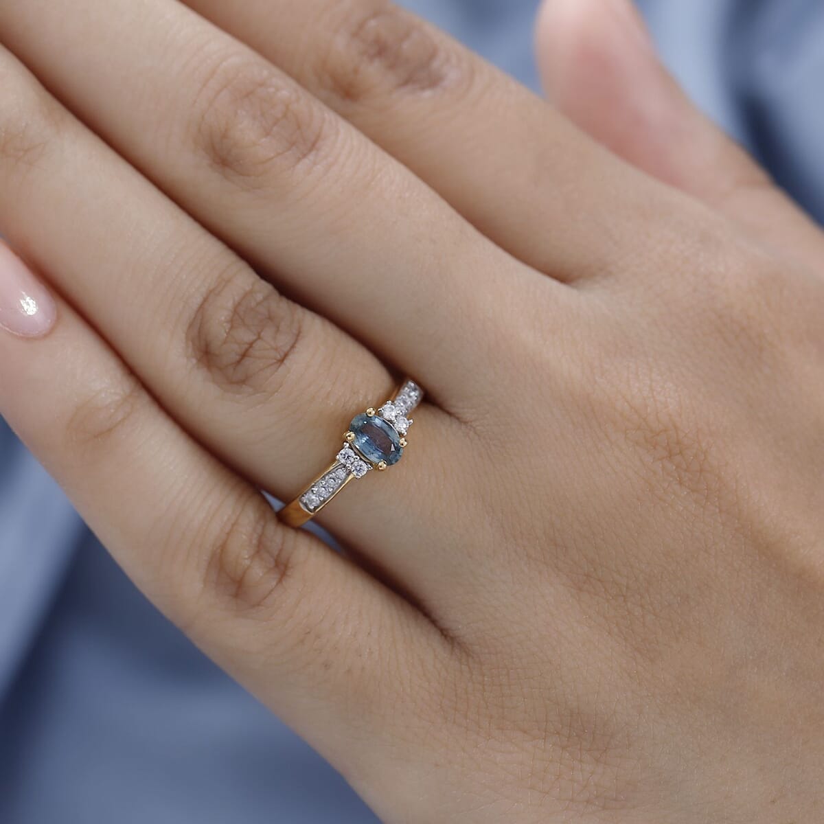 AAA Natural Australian Sapphire and Moissanite Ring in Vermeil Yellow Gold Over Sterling Silver 0.65 ctw image number 2