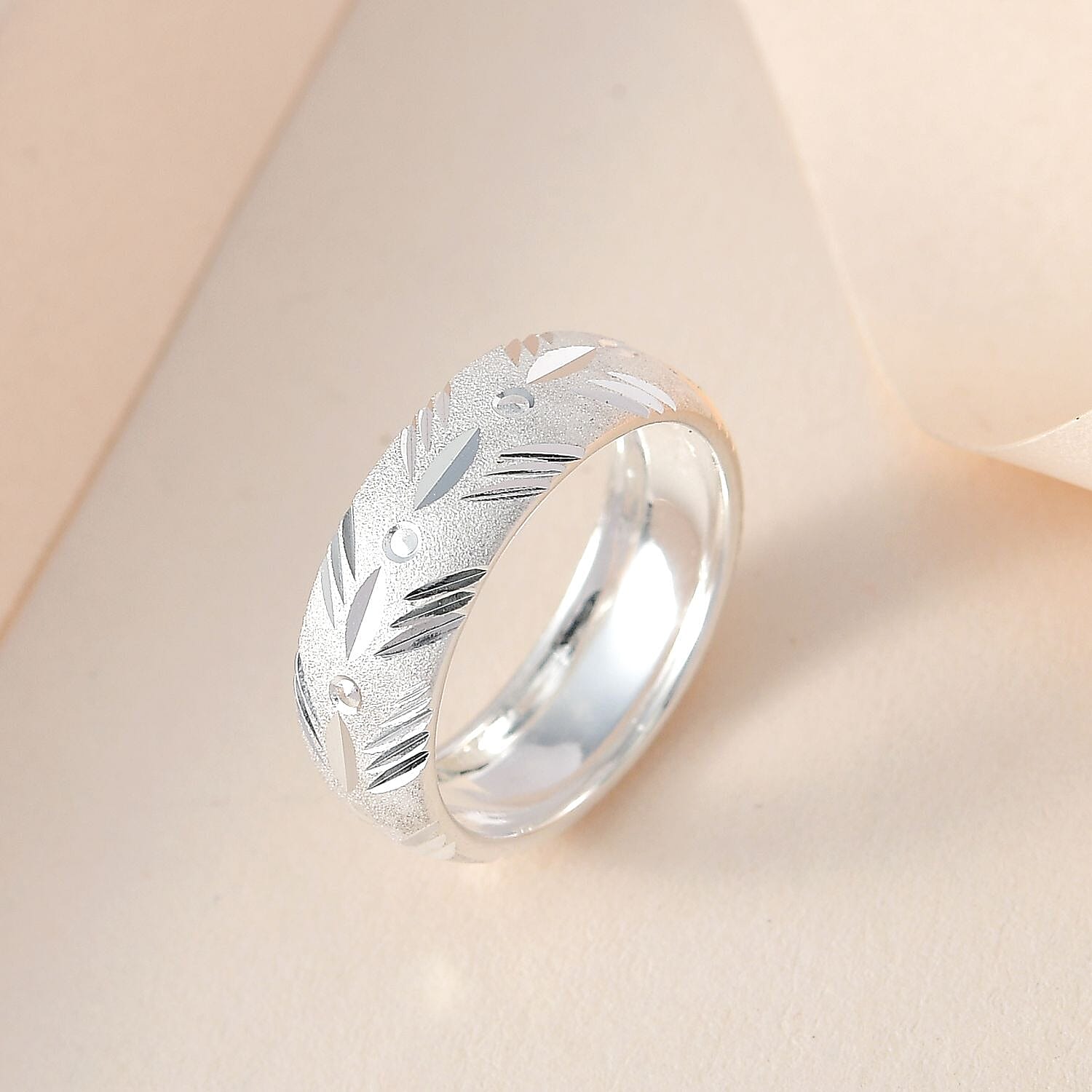 Sterling Silver Diamond-cut Band Ring (Size 10.0) 3.35 Grams