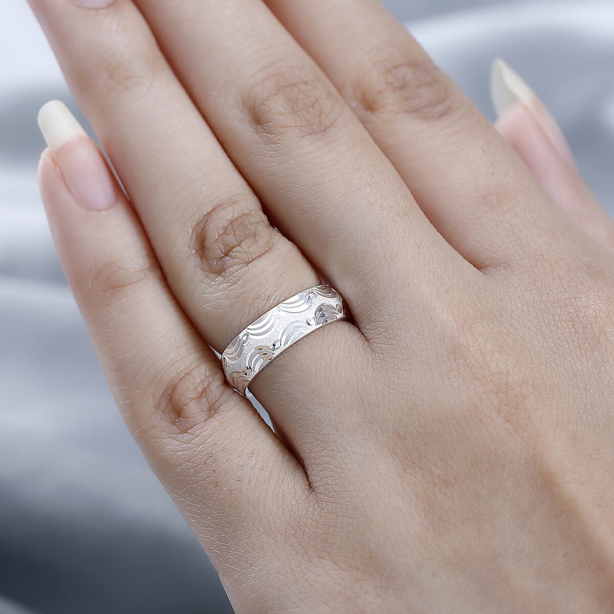 Sterling Silver Diamond-Cut Band Ring (Size 10.0) 3.35 Grams image number 2