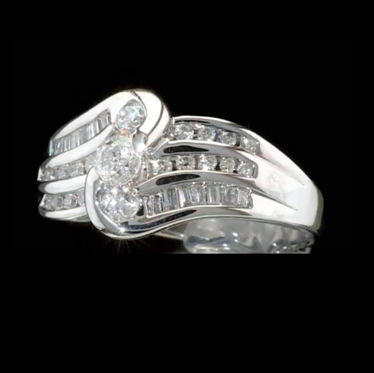 14K White Gold G-H I1 Diamond Ring (Size 7.0) 5.60 Grams 0.75 ctw image number 2