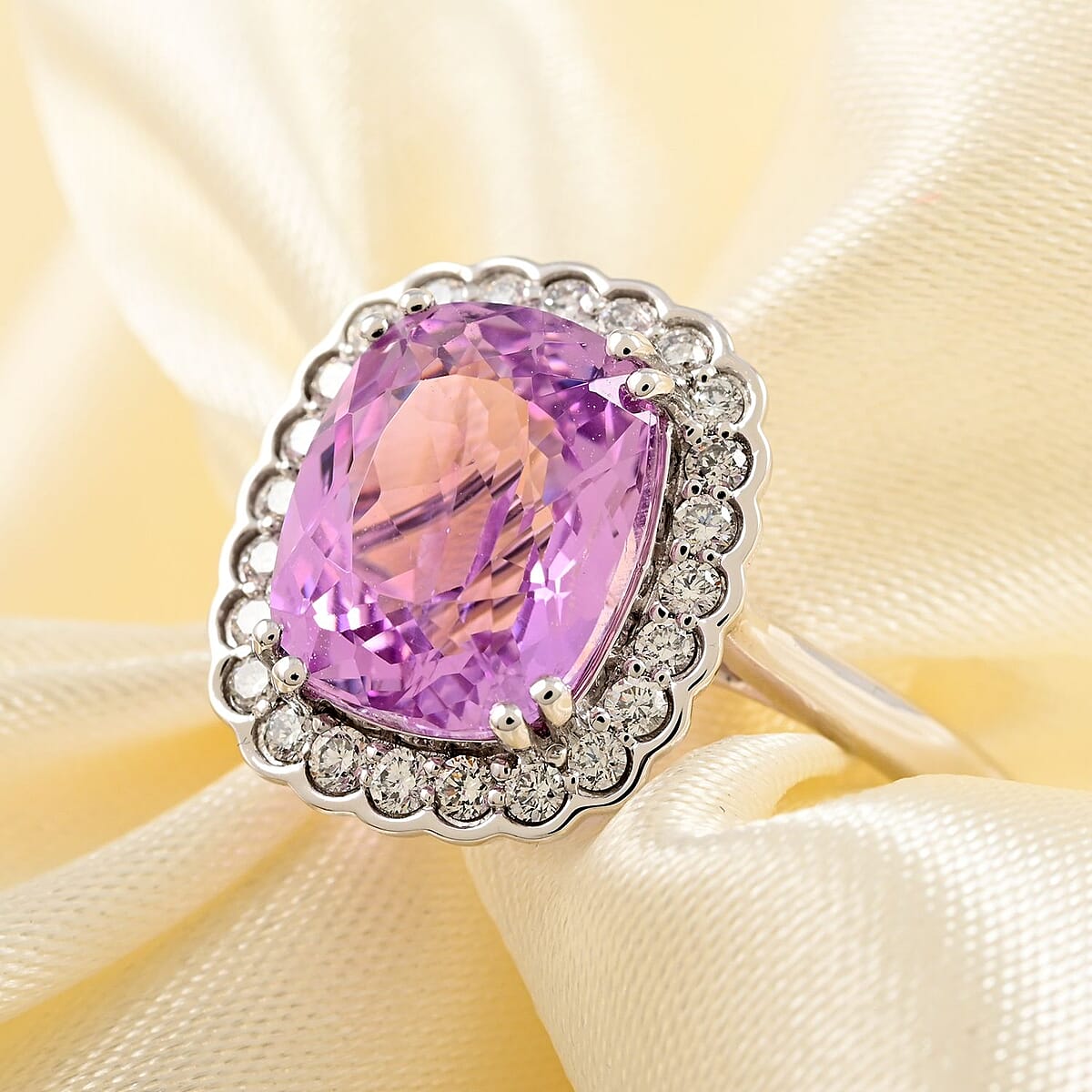 Certified & Appraised Rhapsody 950 Platinum AAA Patroke Kunzite and E-F VS Diamond Halo Ring (Size 8.0) 5.85 Grams 4.25 ctw image number 1