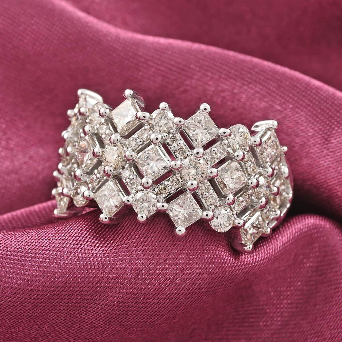 JCK Closeout Chantilly 14K White Gold Diamond (SI2) Ring (Size 7.0) 2.00 ctw image number 1