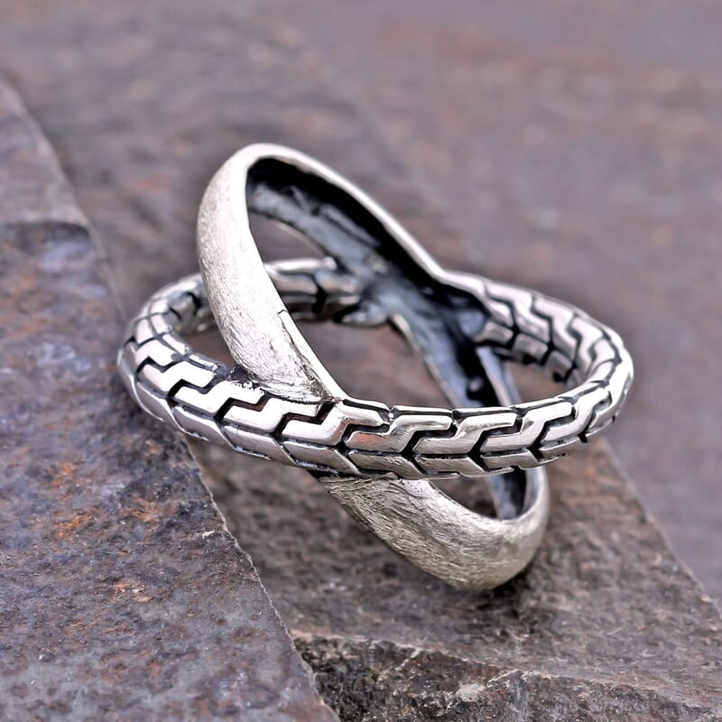 Bali Legacy Sterling Silver Tulang Naga Crossover Ring 6.35 Grams
