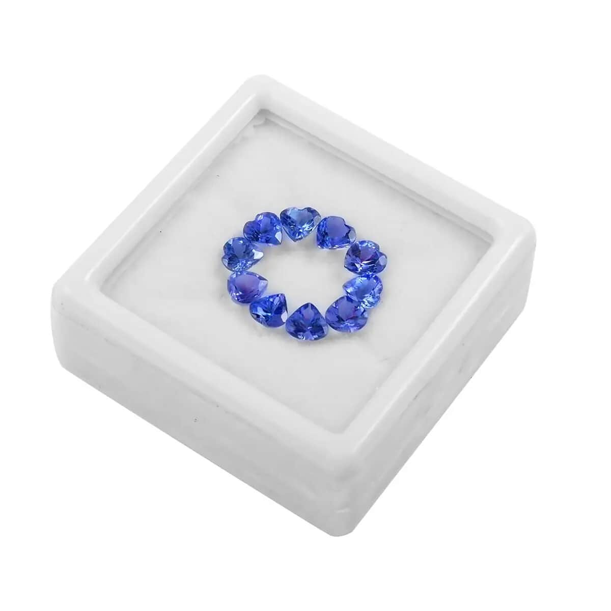 Premium Tanzanite Set of 10 (Hrt 5 mm) 4.00 ctw image number 6