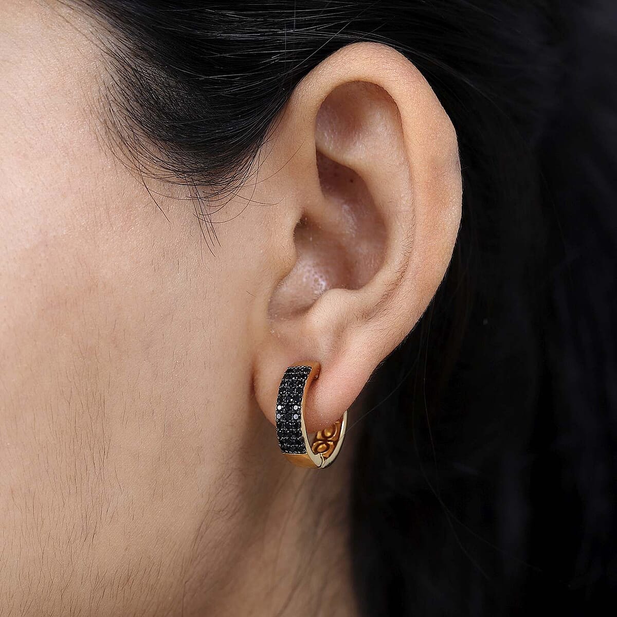 Thai Black Spinel Hoop Earrings in Vermeil Yellow Gold Over Sterling Silver 0.75 ctw image number 2
