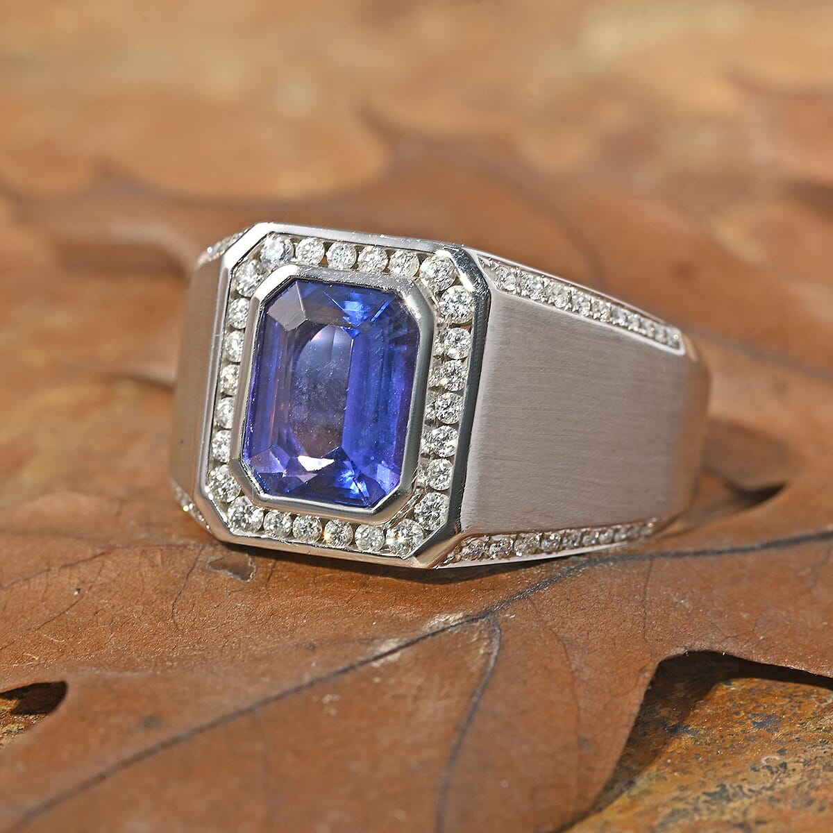 Ankur Treasure Chest Modani 14K White Gold AAAA Tanzanite and Diamond G-H SI Men's Ring (Size 10.0) 9 Grams 3.60 ctw image number 1