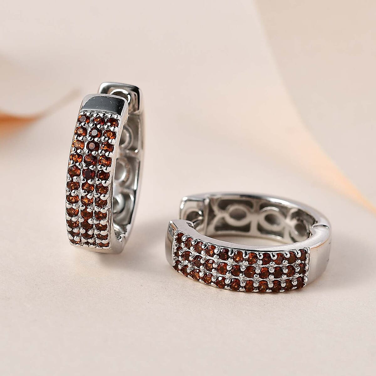 Mozambique Garnet Hoop Earrings in Platinum Over Sterling Silver 0.75 ctw image number 1