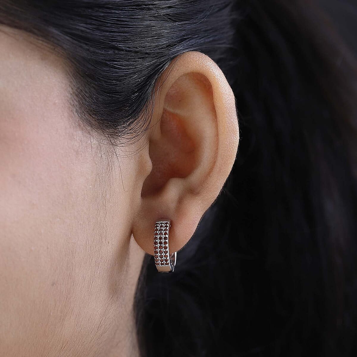 Mozambique Garnet Hoop Earrings in Platinum Over Sterling Silver 0.75 ctw image number 2