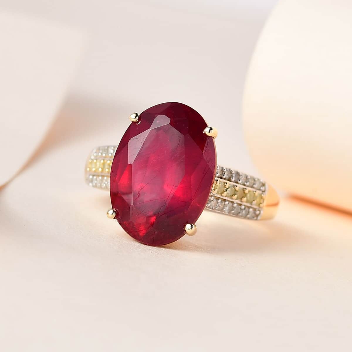 Luxoro 10K Yellow Gold Premium Niassa Ruby (FF), I3 Natural Yellow and White Diamond Ring (Size 10.0) 9.00 ctw image number 1