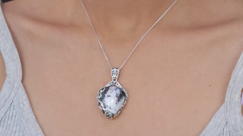 D'Joy Artisan Crafted White Buffalo Solitaire Pendant in Sterling Silver 37.90 ctw