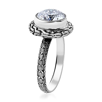 Round / 10 - Product card gallery slide 4 (10177139835193)