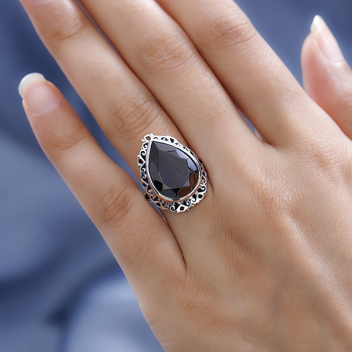 Artisan Crafted Elite Shungite Solitaire Ring in Sterling Silver 7.00 ctw image number 2