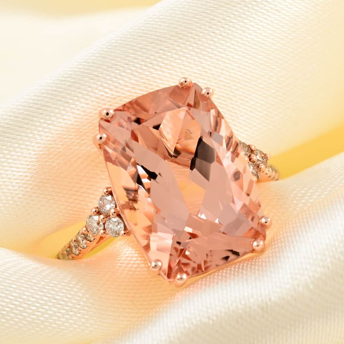 Certified & Appraised Luxoro 14K Rose Gold AAA Marropino Morganite and G-H I2 Diamond Ring (Size 7.0) 6.70 ctw image number 1