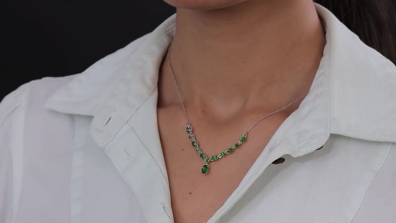 Chrome Diopside Necklace 18 Inches in Platinum Over Sterling Silver 1.90 ctw
