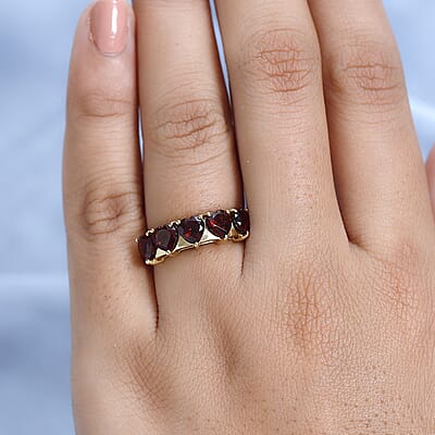 Mozambique Garnet 5 Stone Heart Ring in Vermeil Yellow Gold Over Sterling Silver (Size 6.0) 3.00 ctw