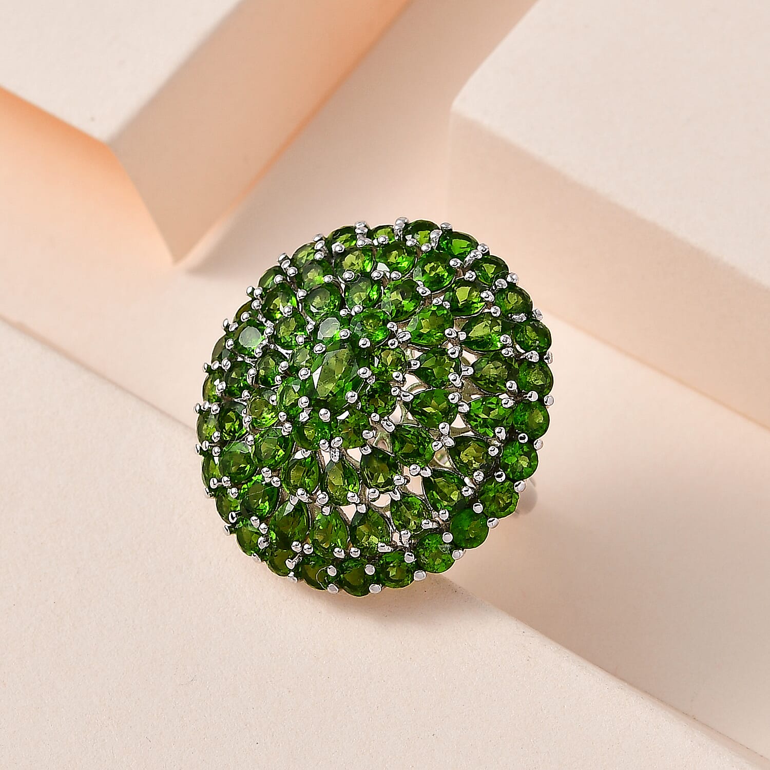 Chrome Diopside Cluster Ring in Platinum Over Sterling Silver (Size 6) 9.65 ctw