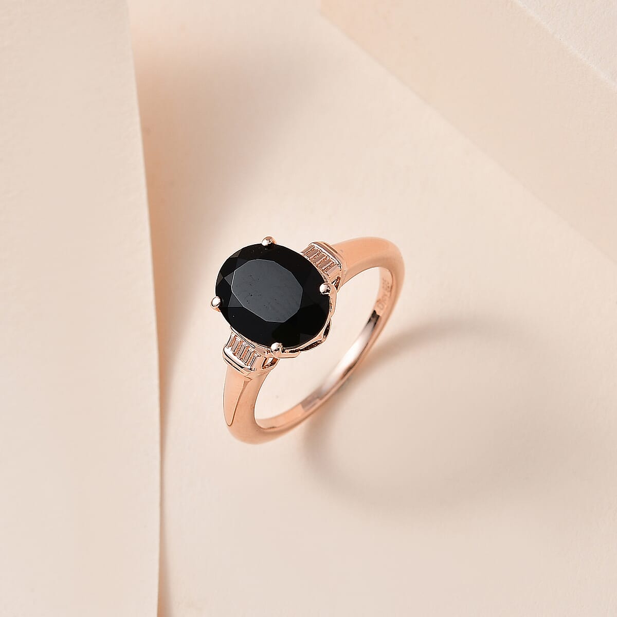 Thai Black Spinel Solitaire Ring in Vermeil Yellow Gold Over Sterling Silver (Size 6.0) 3.35 ctw image number 1