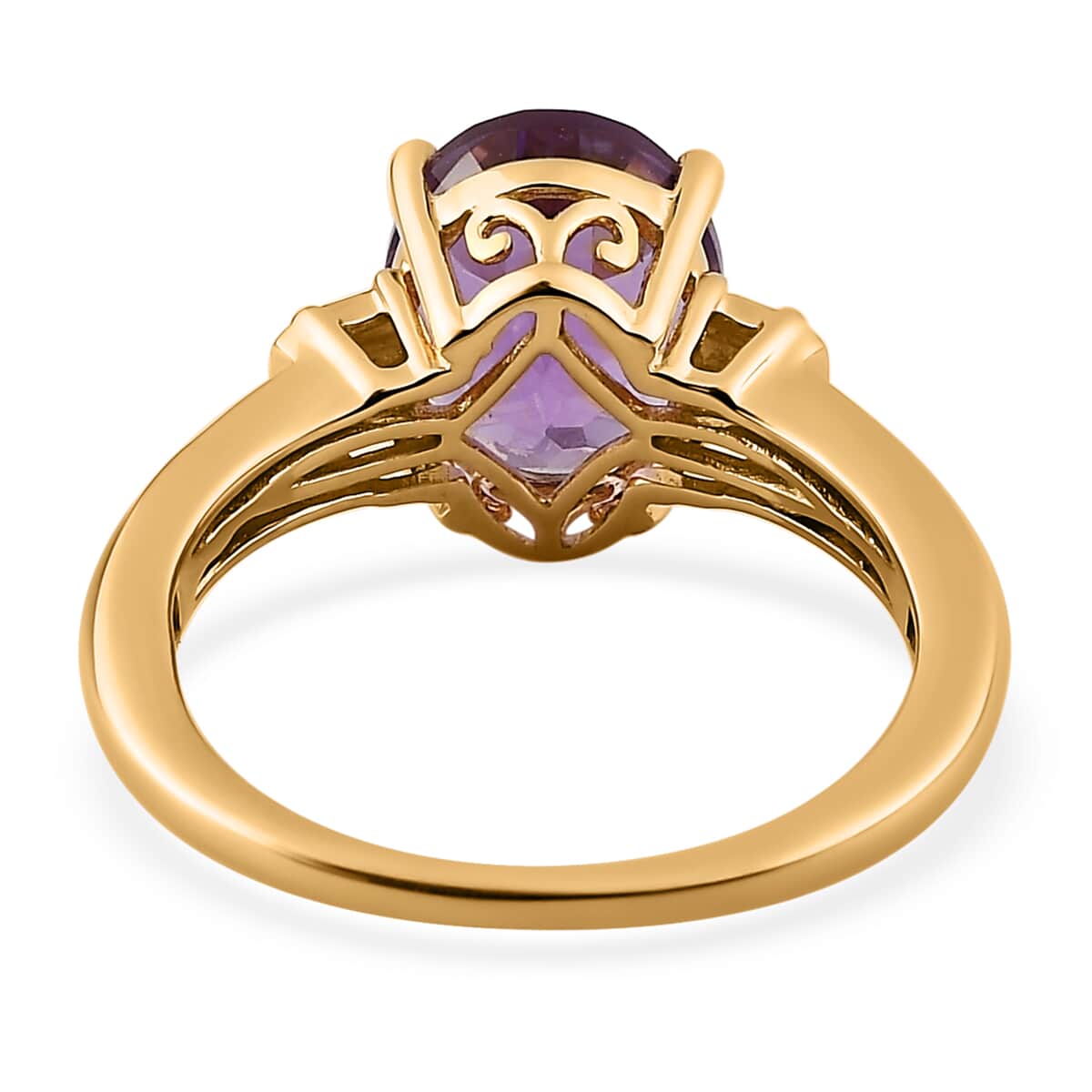 Rose De France Amethyst Solitaire Ring in Vermeil Yellow Gold Over Sterling Silver (Size 6.0) 2.50 ctw image number 4